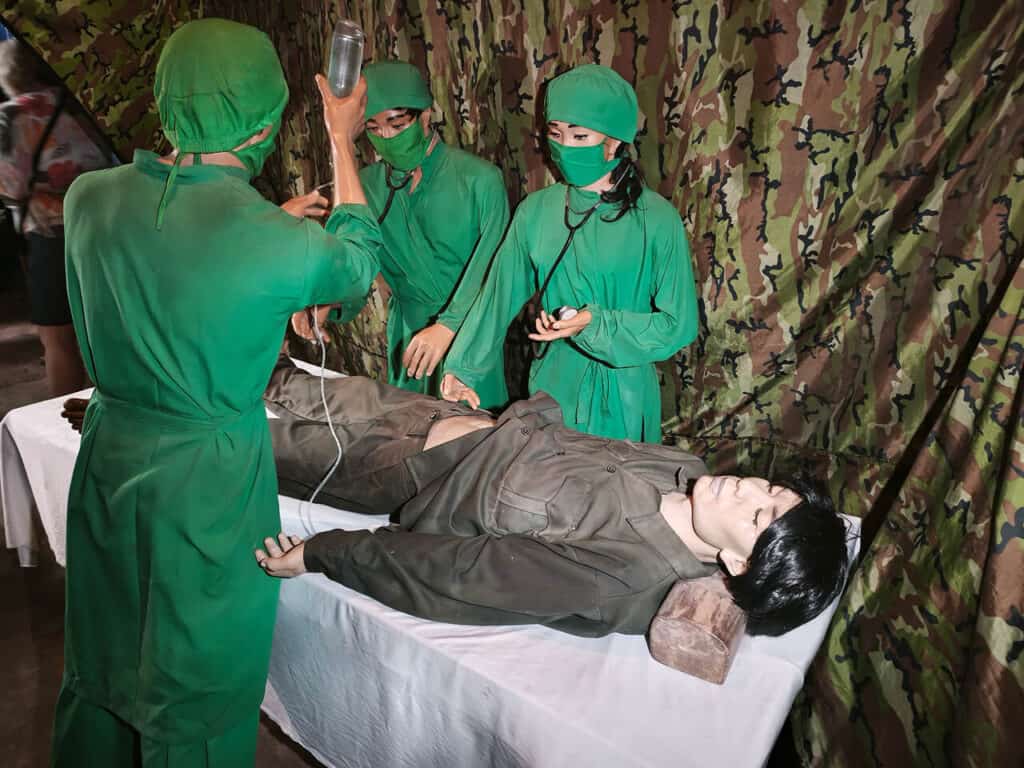Военный госпиталь в тоннеле Ку Чи