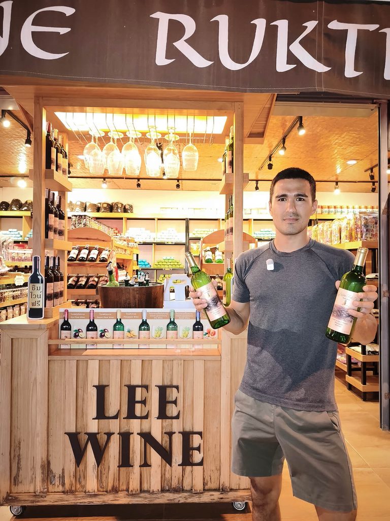 Тайское вино Lee Wine в Бан Рак Тай